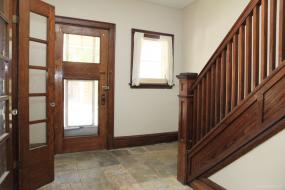 Property listing for 9 Barnesdale Ave. S., Hamilton, ON